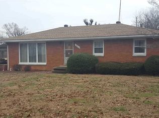 309 W Hammond St, Dale, IN 47523