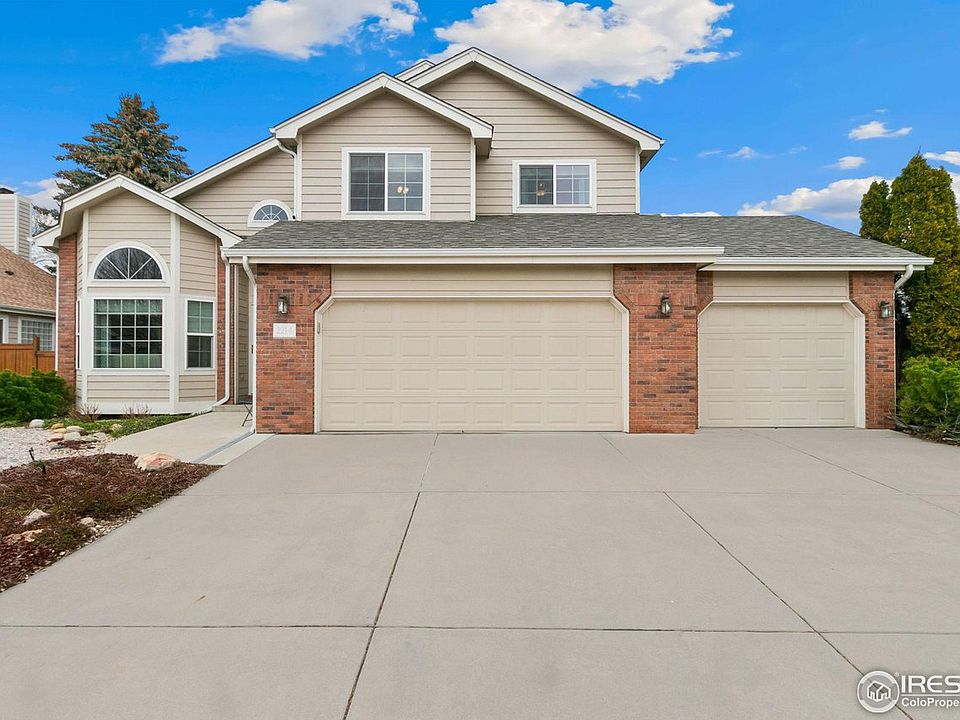 1st image of 2214 Sweetwater Creek Dr
