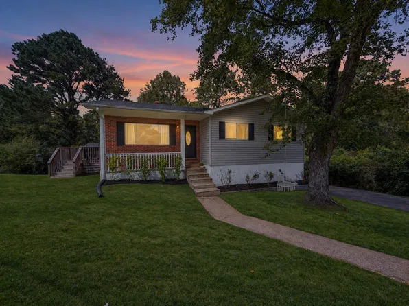 2640 Greenhills Cv SE, Cleveland, TN 37323