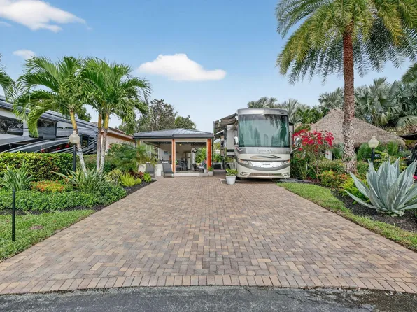 78 S Cortez Drive #78, Pompano Beach, FL 33068
