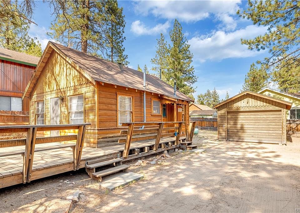 1st image of 1088 Sierra Ave