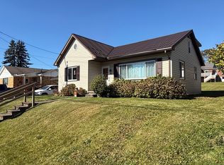 411 W Triumph St, Ebensburg, PA 15931