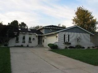 220 Timber Springs Rd, Lowell, IN 46356