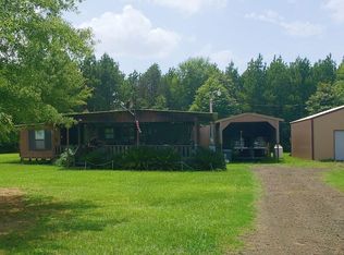 829 Caribbean Dr, Florien, LA 71429