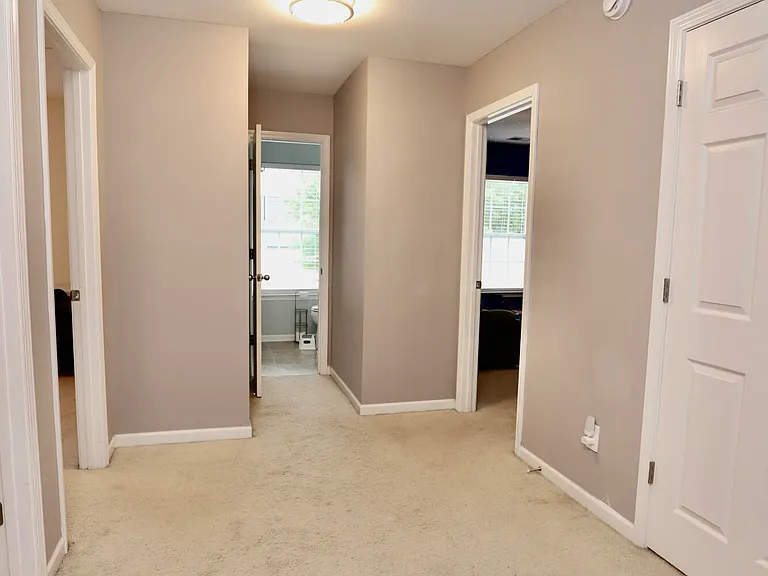 1733 Benelli St — Photo 32