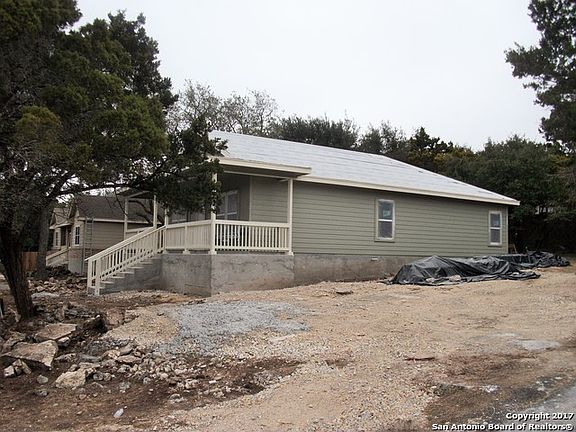 5th image of 286 Cedar Dr
