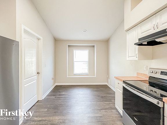 4th image of 12768 Standbridge Dr