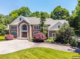 154 E Saddle River Rd, Saddle River, NJ 07458