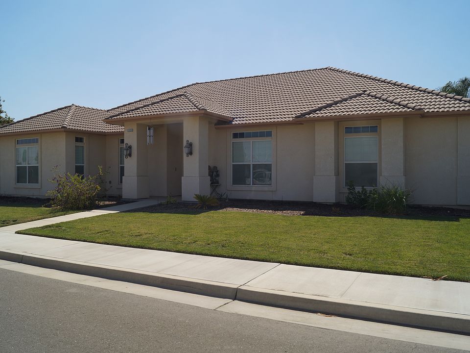 1st image of 3320 Mission Dr