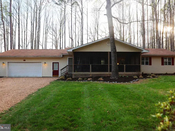 32 Miltons Ln, Louisa, VA 23093