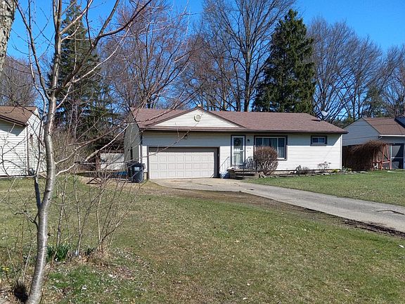3rd image of 5558 Red Apple Dr