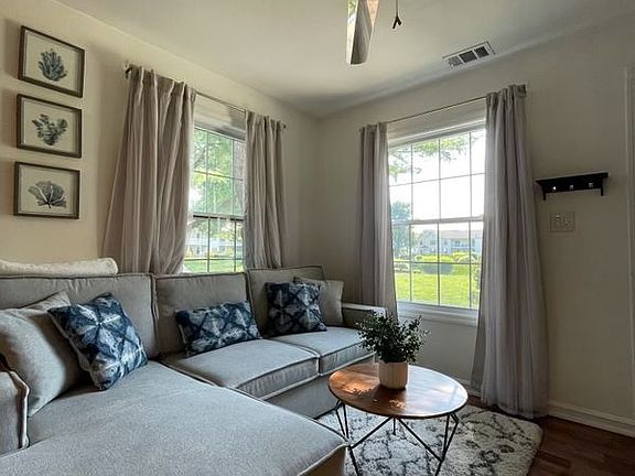 5th image of 208 Fairview Cir Floor 1