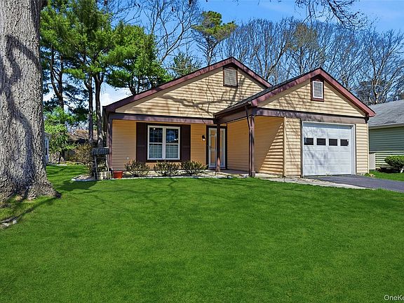 2nd image of 204 Belfast Lane