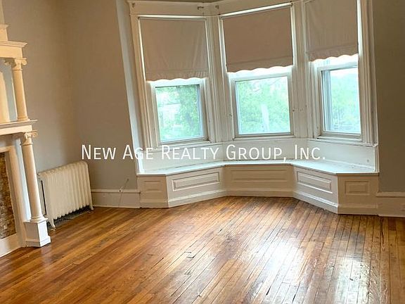 3rd image of 449 E Walnut Ln Floor 2
