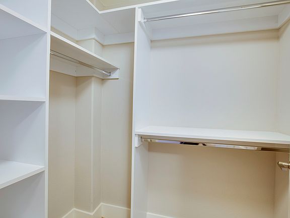5th image of 6221 W 3rd St #3-322