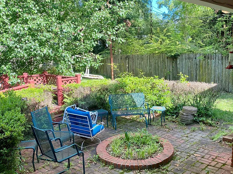 212 Pimlico Pl — Photo 6