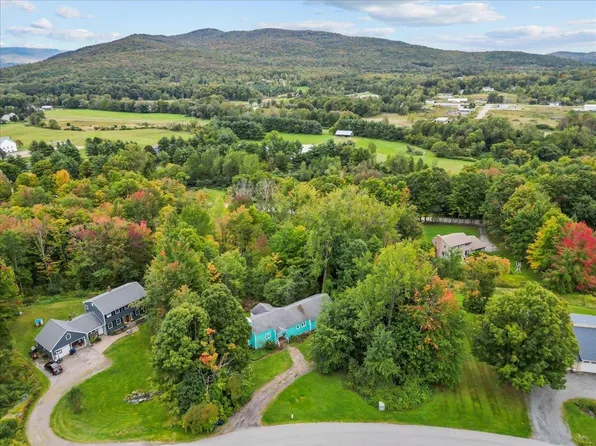 10 Ridge Road, Jericho, VT 05465