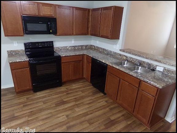 4th image of 6097 Saddle Hill Dr