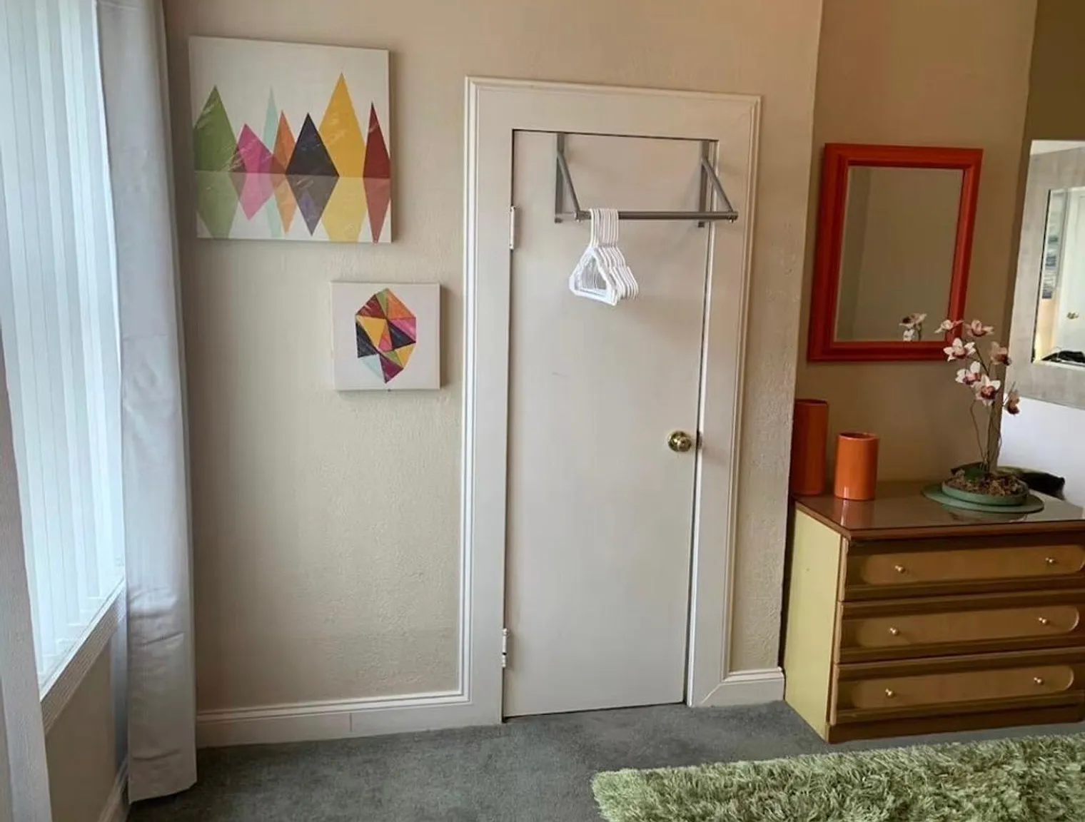 1 bed, 1.0 bath, 592 sqft, $1,968 — Photo 4