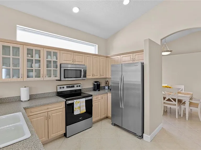 8039 Tauren Ct #S — Photo 11