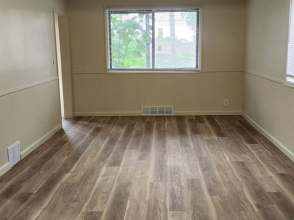 2nd image of 5422 S 22nd St