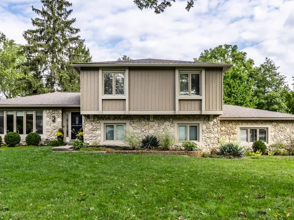 4528 Brookshire Pkwy, Carmel, IN 46033