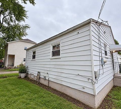 2nd image of 22401 Cunningham Ave