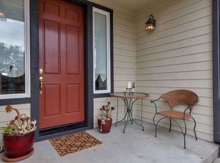 365 Saint Augustine Ct, Benicia, CA 94510