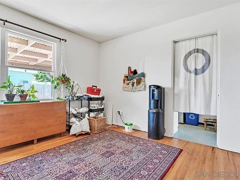 6465 Julie St — Photo 20