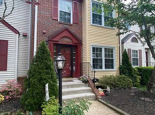 6111 Castletown Way, Alexandria, VA 22310