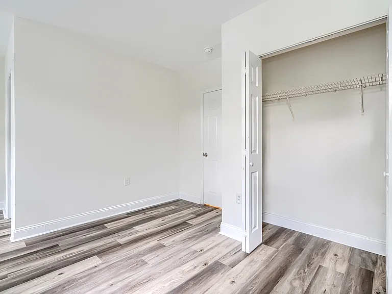 739 W Pratt St #2 — Photo 17