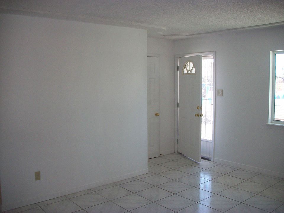 Great entry way