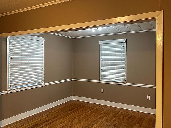 4th image of 630 Avenue E