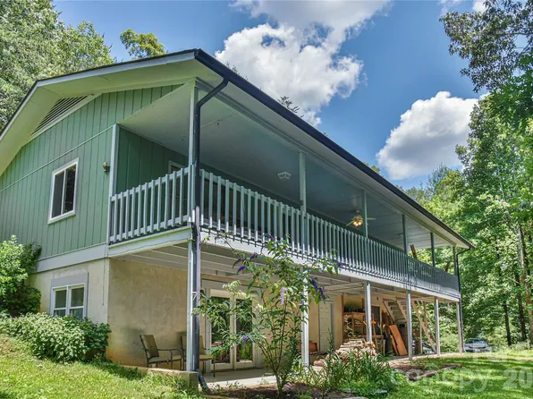 10 Gentry Branch Rd, Weaverville, NC 28787