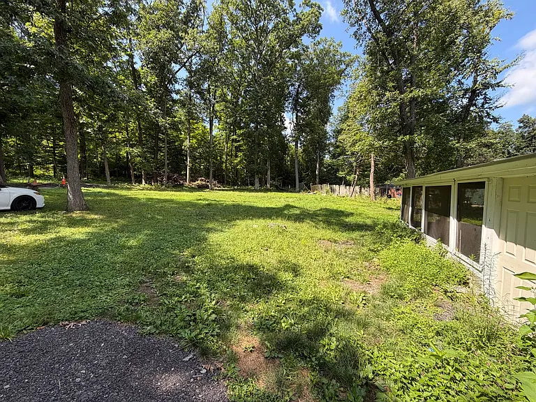 2537 Brigadoon Ln — Photo 17