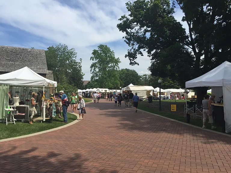 Riverwalk, Downtown Naperville
