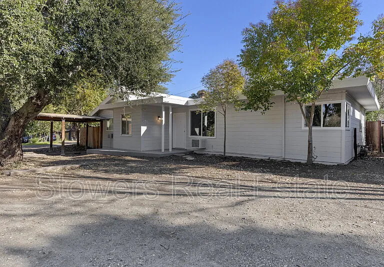 1264 Danville Blvd #B — Photo 1