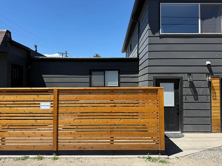 122 N 5th St #B — Photo 17