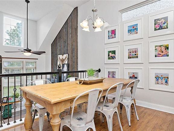 4th image of 23609 W 59th St