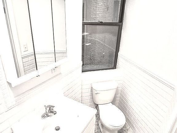 5th image of 129 2nd Ave #22A