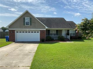 142 Eastfield Dr, Raeford, NC 28376