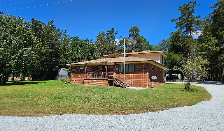 2322 Fletchers Chapel Rd — Photo 2