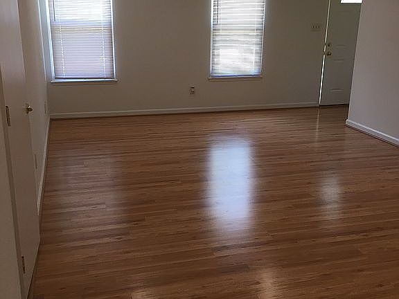 2nd image of 72 Bonita Dr