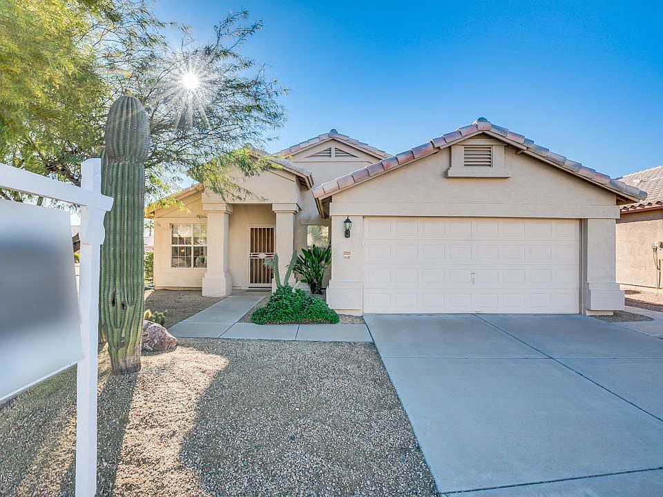 1st image of 2829 E Muirwood Dr