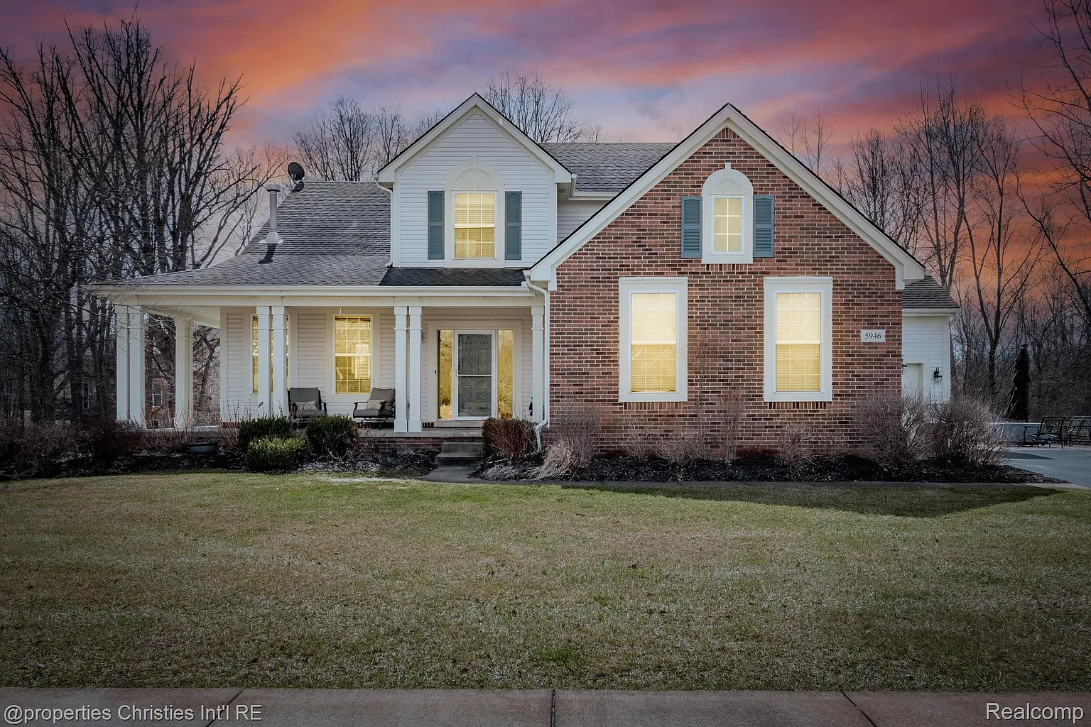 5946 Oak Bend Ct photo 1