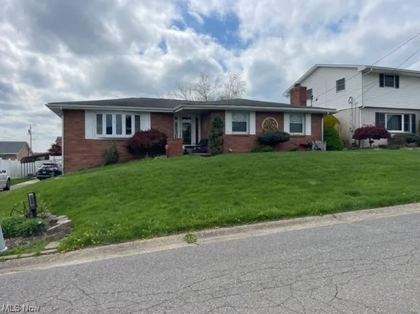 232 E Parkway St, Weirton, WV 26062