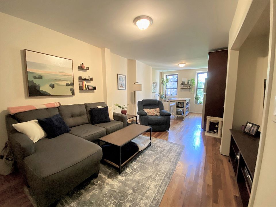 1st image of 1555 York Ave APT 3S