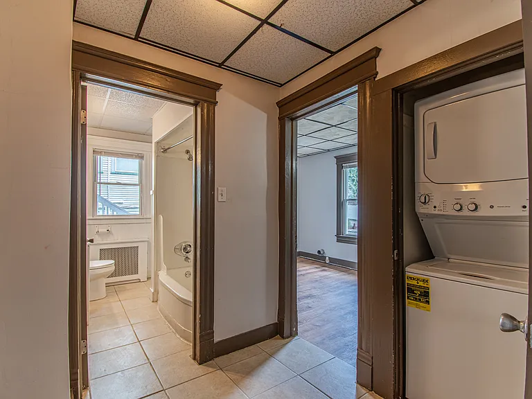 1027 Woodlawn St #1027 — Photo 19