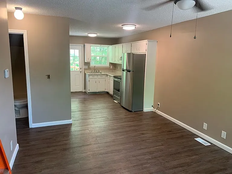 710 Corey Pl #2 — Photo 2