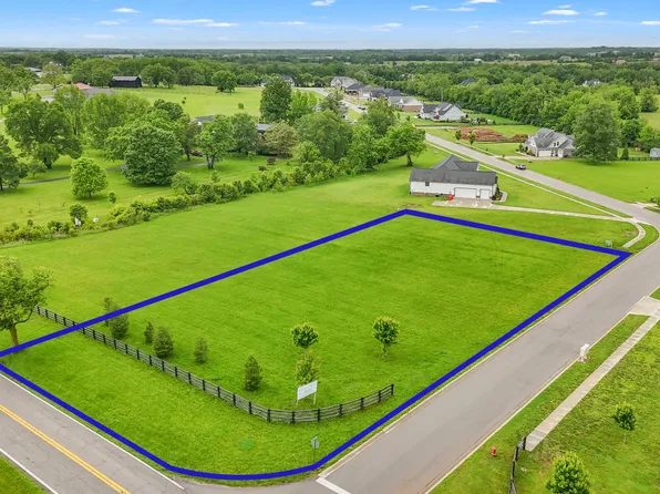 2222 Lesley Trl, Wilmore, KY 40390